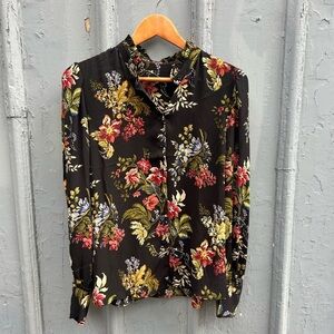 Tahari Black floral button blouse, size M